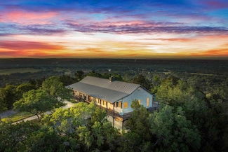 26 Seewald Rd, Boerne, TX 78006