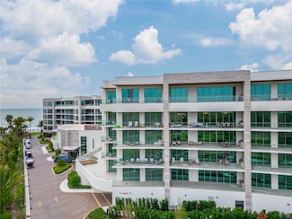 1581 Gulf of Mexico Dr Unit 507, Longboat Key, FL 34228