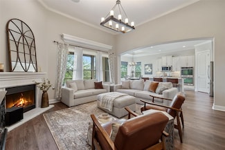 5421 Coral Bean Cove, Spicewood, TX 78669