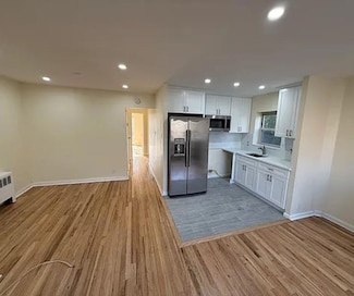 430 W 259th St, Bronx, NY 10471