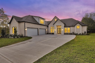11401 E Zoe Loop Dr, Montgomery, TX 77316