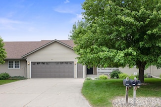 1614 Mcleod Ave N, Glencoe, MN 55336