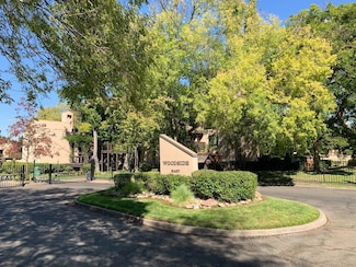 700 Woodside Ln E Unit 5, Sacramento, CA 95825