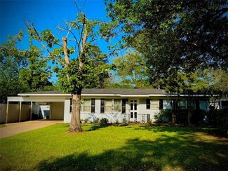 213 Mark St, Alexandria, LA 71303