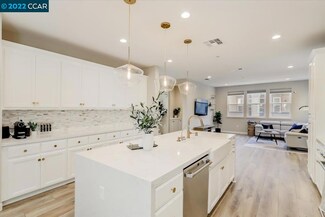 318 Ashton Way, Pleasant Hill, CA 94523
