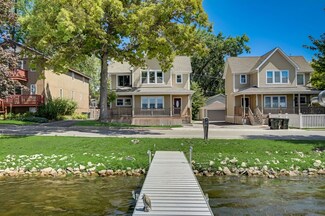 25150 W Lake Shore Dr, Ingleside, IL 60041