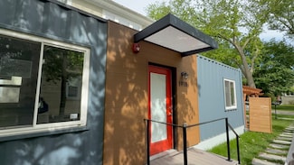 1918 Noyes St Unit Front, Evanston, IL 60201