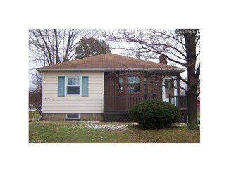 820 12th St SW, Massillon, OH 44647