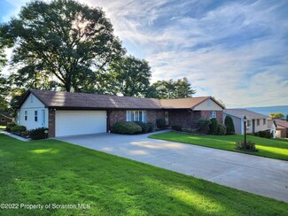1524 E Elm St, Scranton, PA 18505