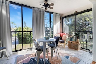219 Fox Glen Dr Unit 1204, Naples, FL 34104