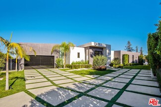 3114 Elvido Dr, Los Angeles, CA 90049