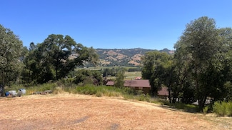 13560 Ornbaun Rd, Boonville, CA 95415