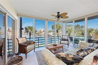 355 Park Shore Dr Unit 1-131, Naples, FL 34103