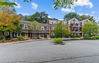 751 Metacom Ave Unit 10, Bristol, RI 02809