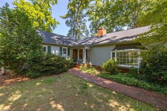 101 Country Park Rd, Greensboro, NC 27455