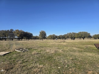 277 Deer Shadow Cir, Whitney, TX 76692