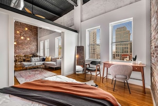 700 Church St Unit 1202, Nashville, TN 37203