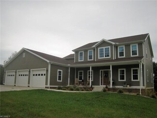 50 Highland Meadows Dr, Davisville, WV 26142