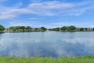 1520 Whitehall Dr Unit 103, Davie, FL 33324