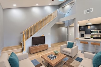 1707 Spyglass Dr Unit 60, Austin, TX 78746