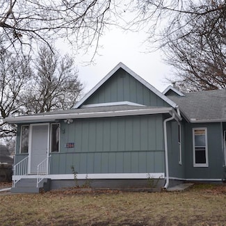 1344 21st St, Des Moines, IA 50311