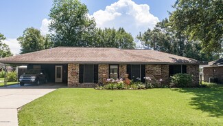 107 Winbourne Ave, Scott, LA 70583
