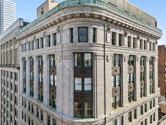306 4th Ave Unit 2101, Pittsburgh, PA 15222