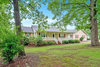 107 Aiken Farm Rd, Pickens, SC 29671