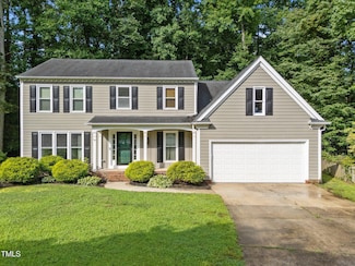 120 E Laurenbrook Ct, Cary, NC 27518