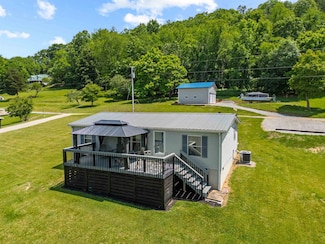 4276 Paradise Rd, Hiwassee, VA 24347