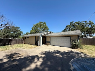 831 Price Ct, Sacramento, CA 95815