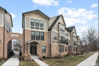 1260 N Twyckenham Dr, South Bend, IN 46617