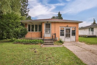 5 Marrano Dr, Depew, NY 14043