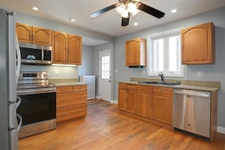 49 Cowdrey Ave, Lynn, MA 01904