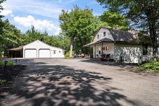 19 Moody Hill Dr, Eustis, ME 04936
