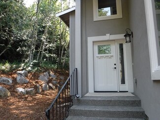 11750 198th Ave SE, Issaquah, WA 98027