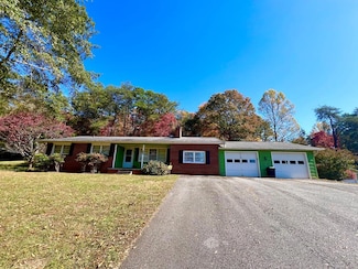 136 Ash Knob Rd, Hayesville, NC 28904