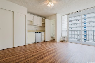 2509 Ala Wai Blvd Unit 804, Honolulu, HI 96815
