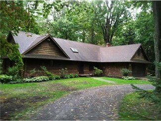 13735 Bailey Rd, Grand Rapids, OH 43522