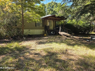 2862 Wallace Dr SW, Bogue Chitto, MS 39629