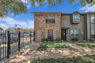 1349 S 11th St, Waco, TX 76706