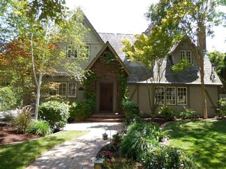 1322 University Ave, San Jose, CA 95126