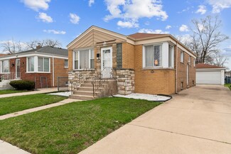 12817 S Racine Ave, Calumet Park, IL 60827
