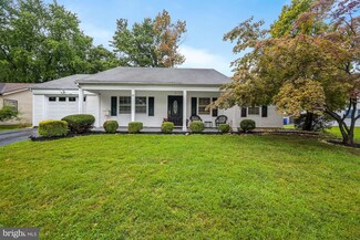 32 Noland Ln, Willingboro, NJ 08046