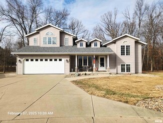 1968 Deer Ln, Washington, IL 61571