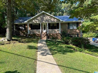 1118 Henry Dr, Alabaster, AL 35007