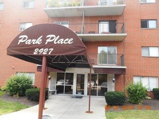 2927 Westbrook Dr Unit 213, Fort Wayne, IN 46805