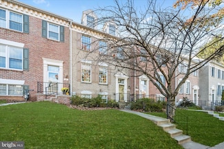 20 Tenby Ct, Lutherville Timonium, MD 21093