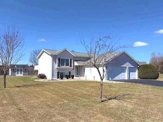 1003 Front Ave, Park Rapids, MN 56470