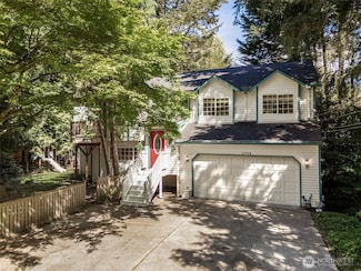 11714 36th Ave NE, Seattle, WA 98125
